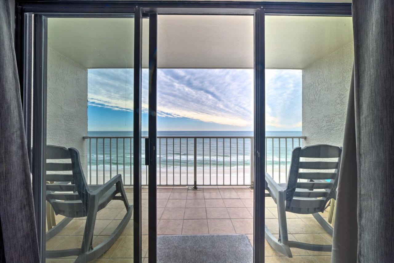Chic Pcb With Direct Access! Apartment